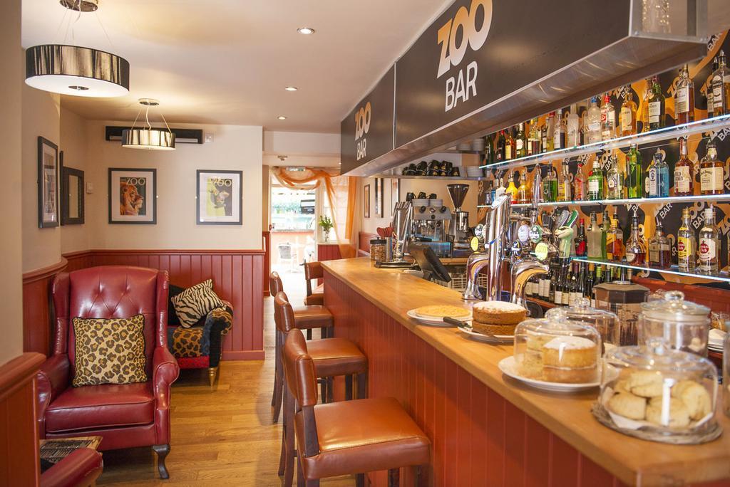 Hotel Molesworth Arms