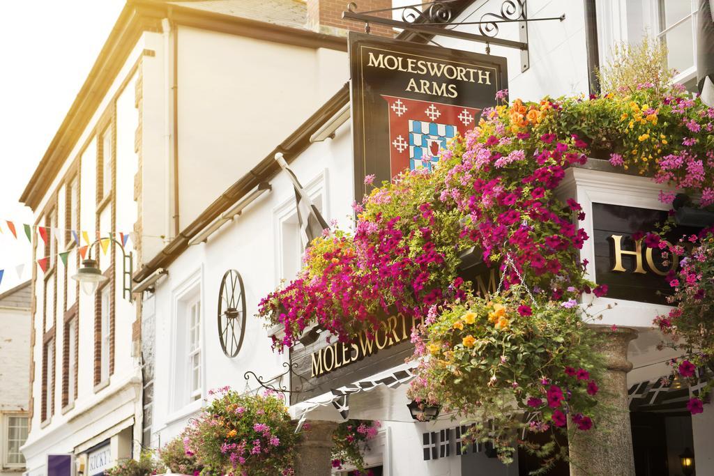Molesworth Arms 3*