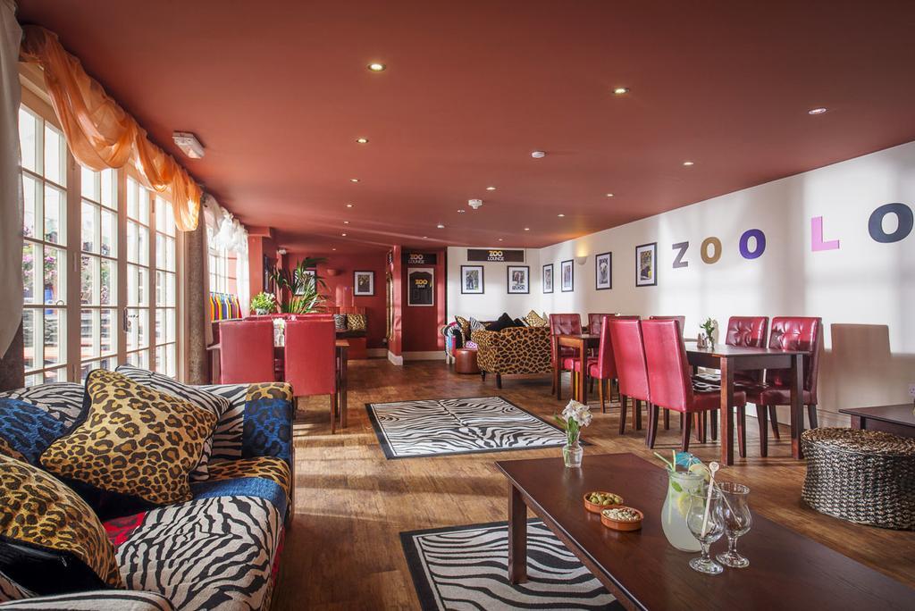 Hotel Molesworth Arms